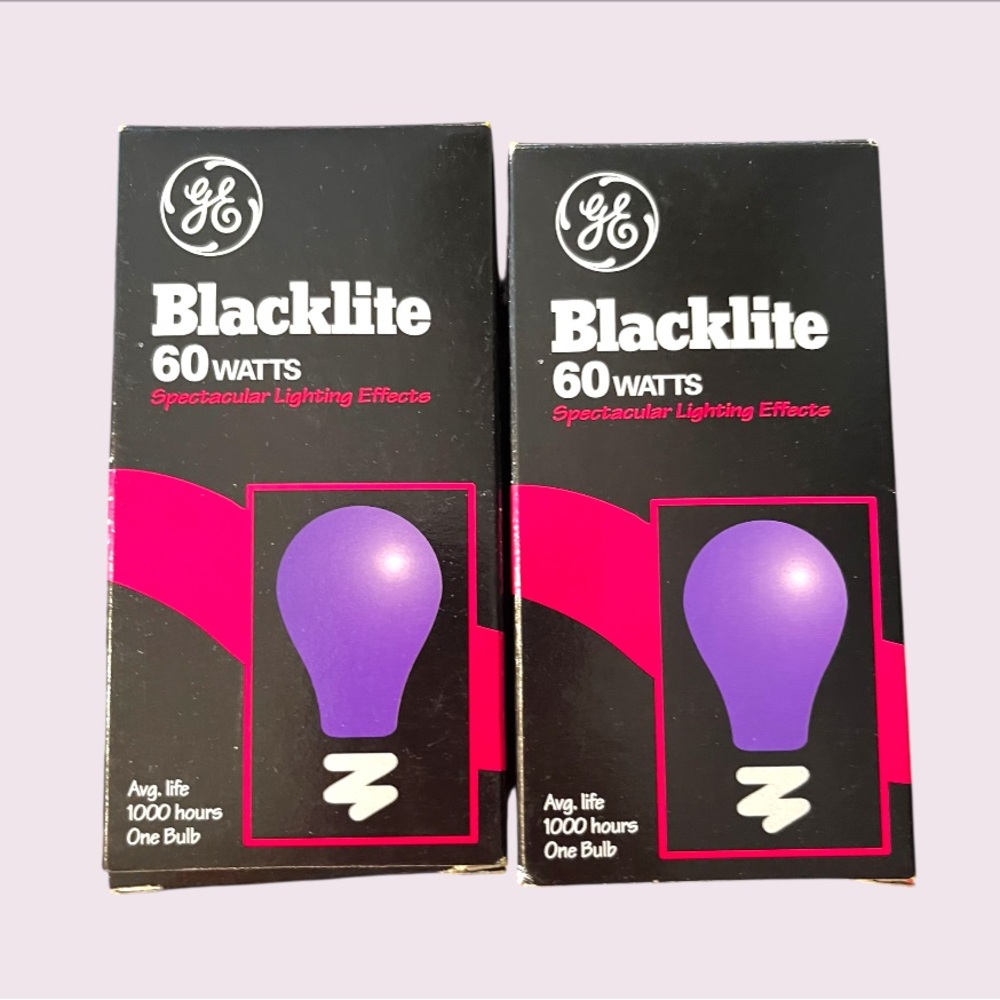 Vintage 90s GE Blacklite 60 Watts Blacklight Bulbs NOS Retro Party Halloween